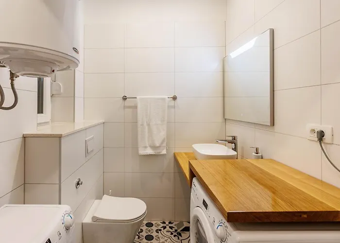 Blue Pearl-split Town Center * Split